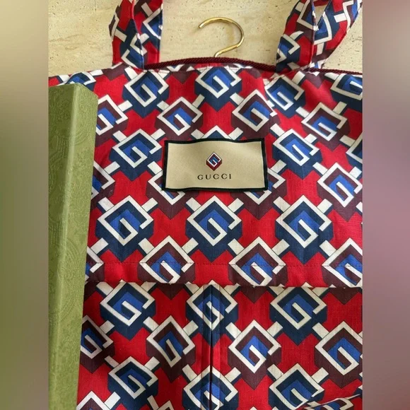 NWT GUCCI G Geometric Travel Linen Garment Bag Minaudière Unisex 27”x43” - Picture 4 of 16